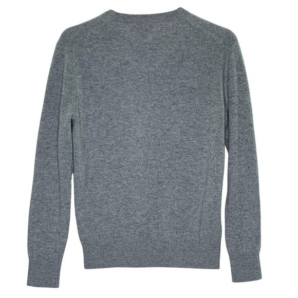 Club Monaco XS Mens V Neck Gray Sweater 100% Cashmere Quiet Luxury - Picture 2 of 8